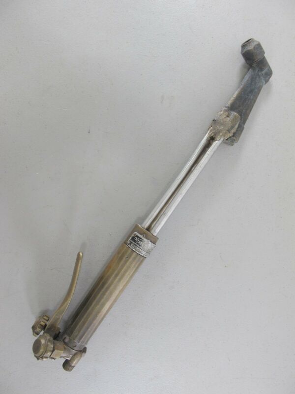 Uniweld 40F-18 Hand Cutting Torch 70° 18" Bottom Rear Lever Fuel/Gas